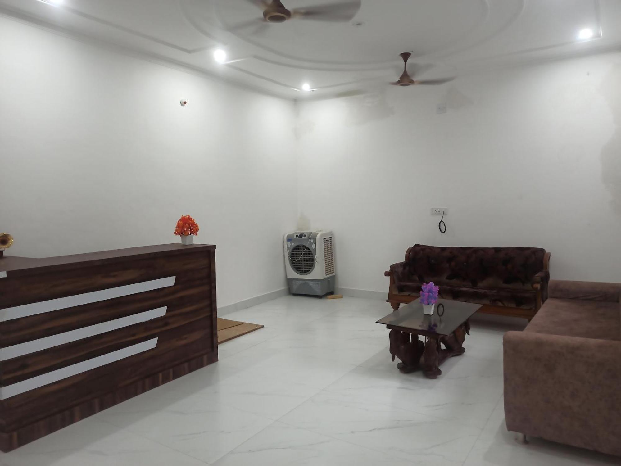 Abhiram Homestay Khajuraho Luaran gambar