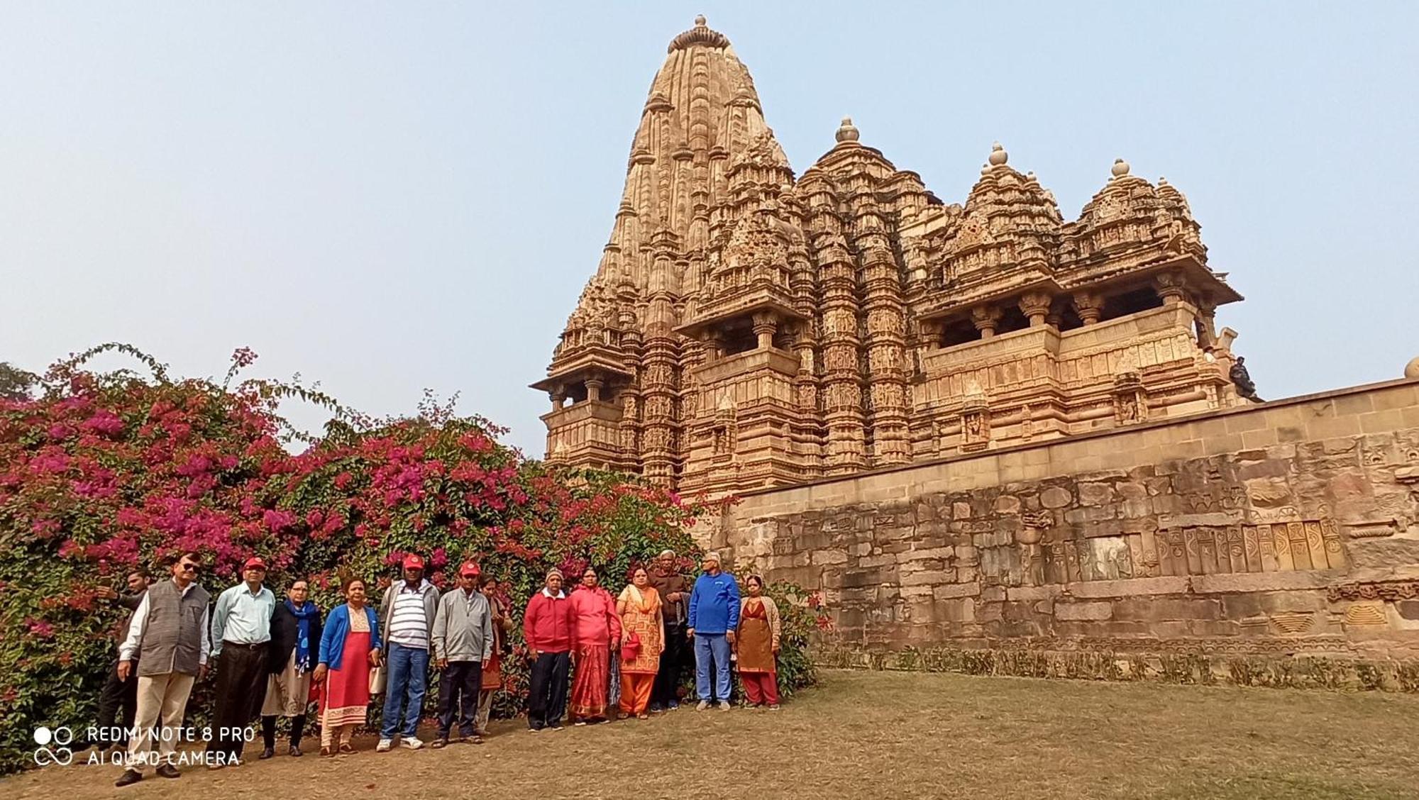 Abhiram Homestay Khajuraho Luaran gambar